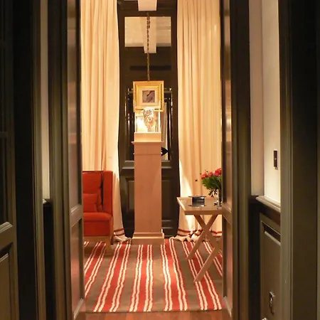 Marquis Faubourg Saint-Honore - Small Luxury Hotels Of The World-2